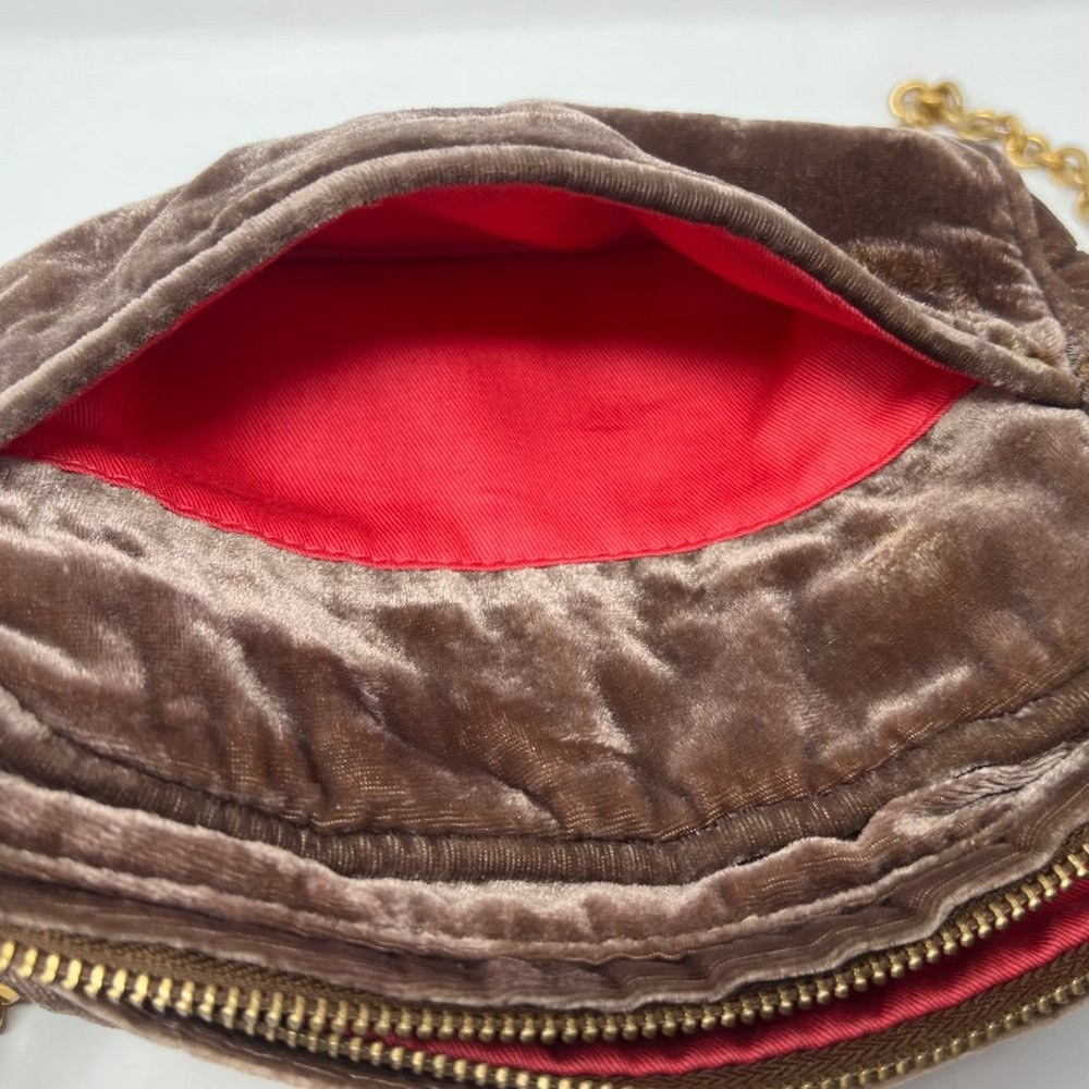 Juicy Couture Brown Velvet‎ Bow Chain Strap Crossbody Purse Top Zip 8" Wide - Picture 13 of 13